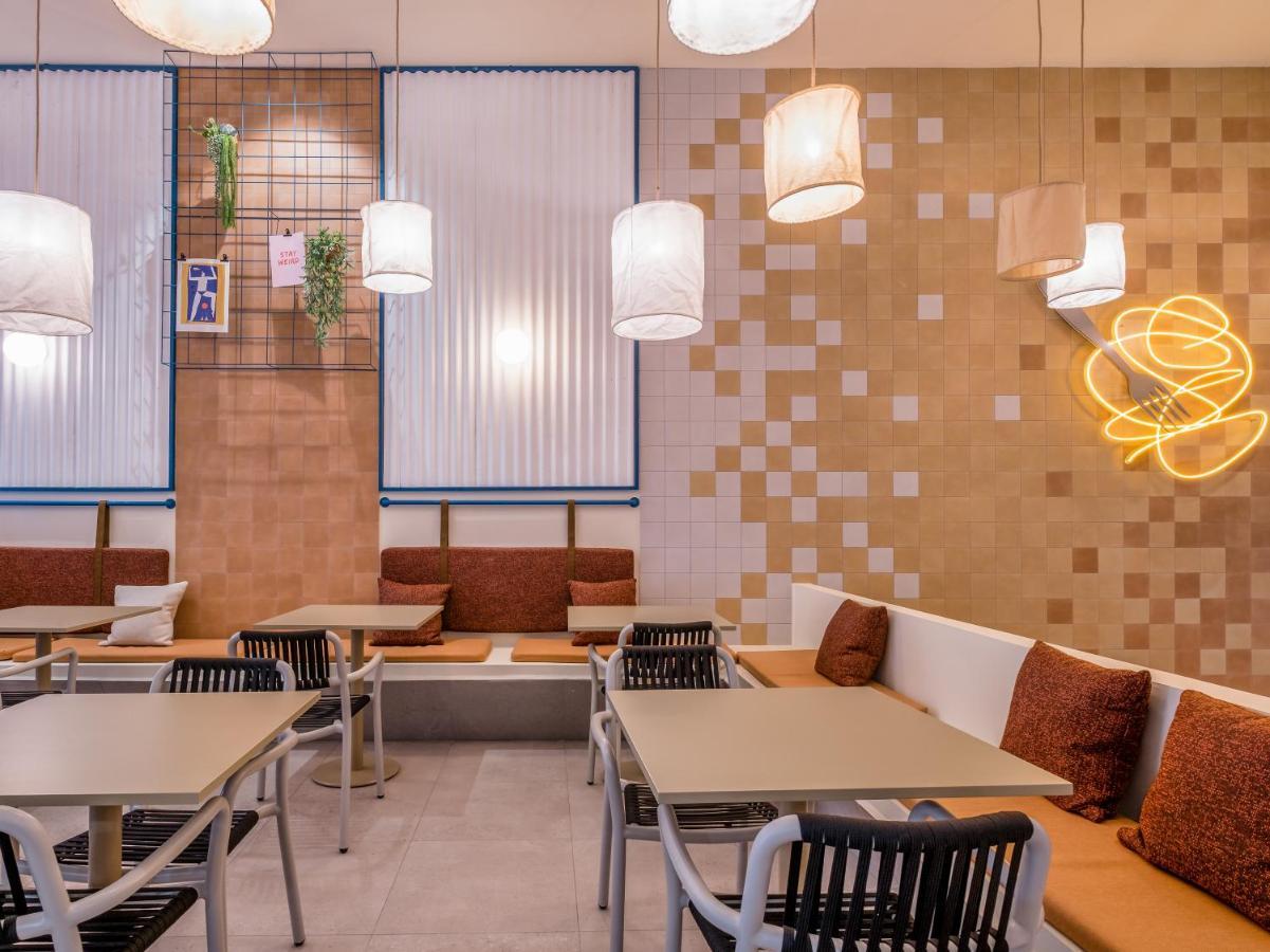 Latroupe Poblenou Beach บาร์เซโลนา ภายนอก รูปภาพ